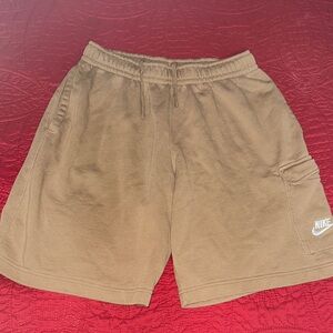 Nike Men's Tan Cargo Fleece Shorts size small